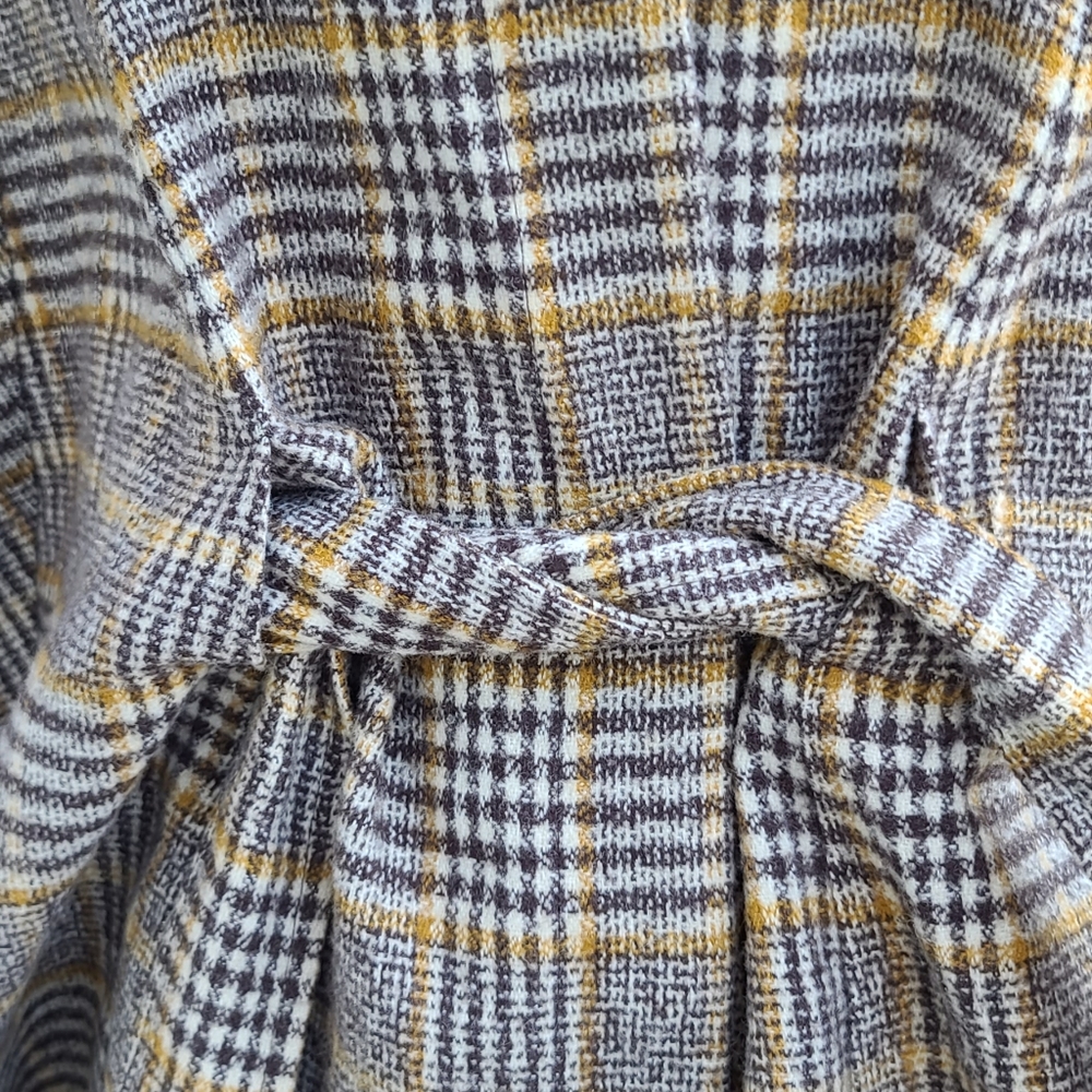 Cape jacket - Picture 3 of 8